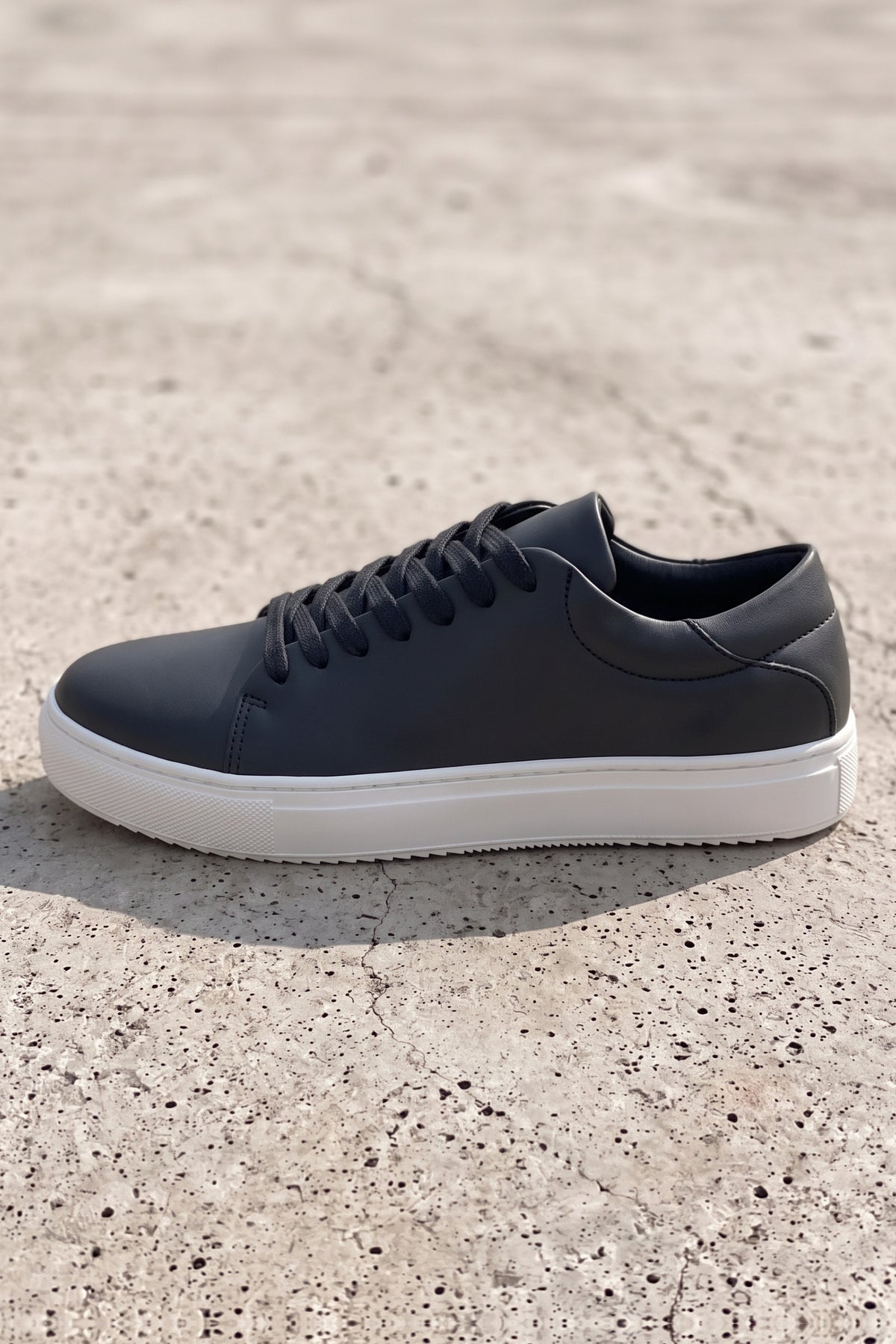 Liebhaveri Liberty Sneaker Black