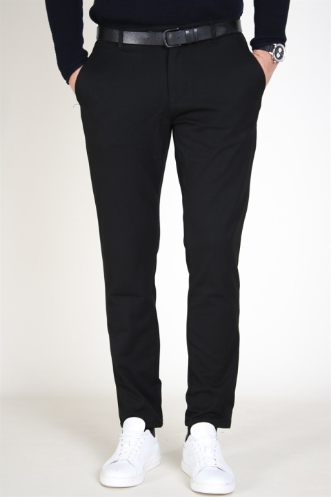 Solid Fred Pants Black