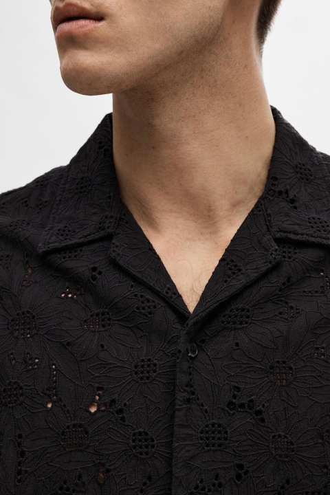 Selected Relax Jax Shirt SS Broderie Black