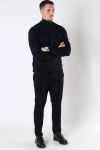 JEFF MALCOLM ROLL NECK KNIT Black