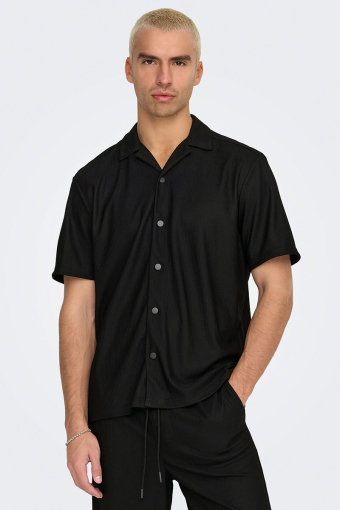 Kari Relaxed Plizze Resort SS Shirt Black