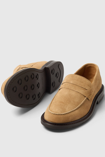 Carter Suede Low Penny Loafer Warm Sand